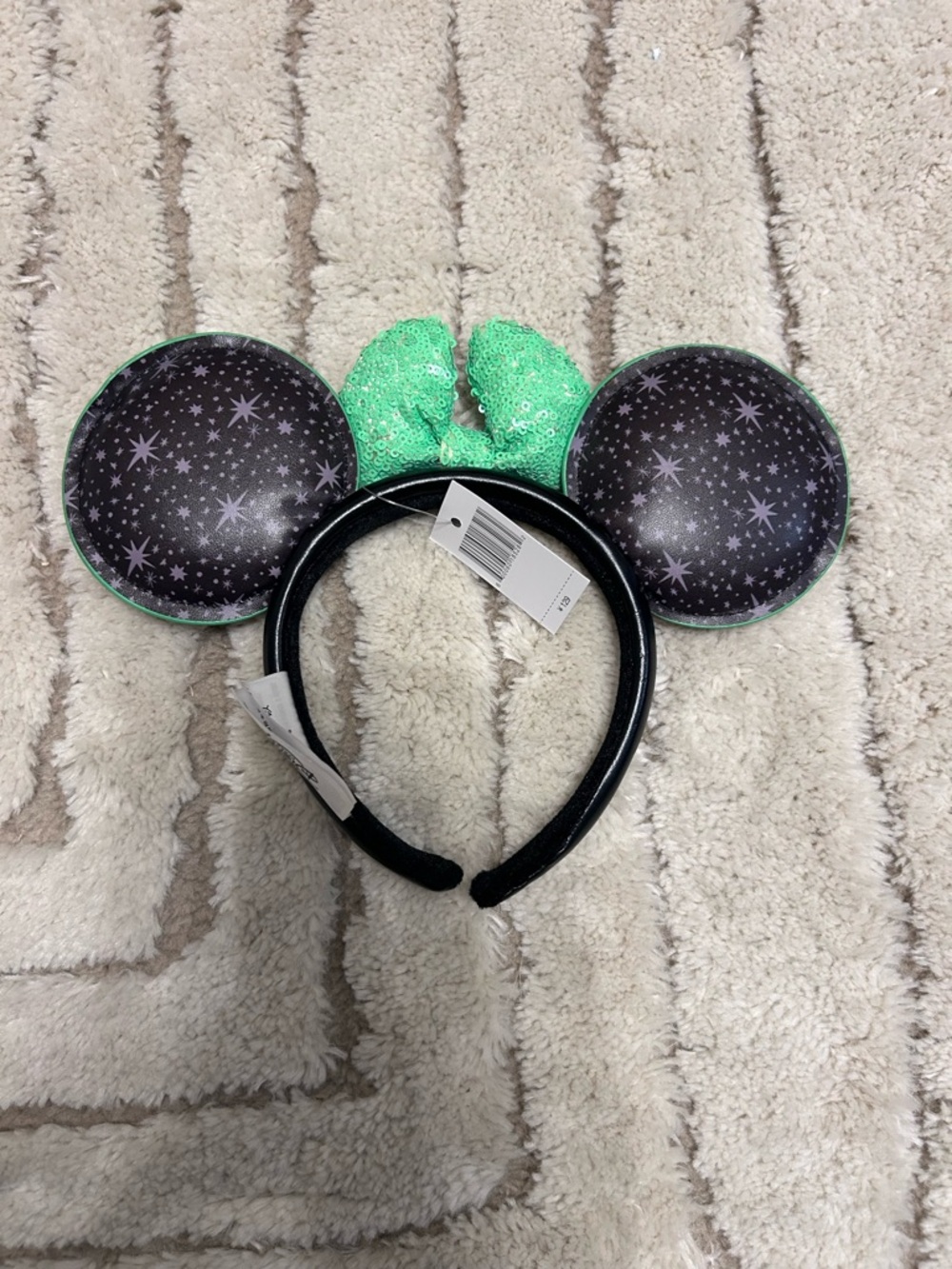 Disney Hocus Pocus Minnie Ears Headband - Green Sequin Bow, Black Ears - Picture 2 of 2